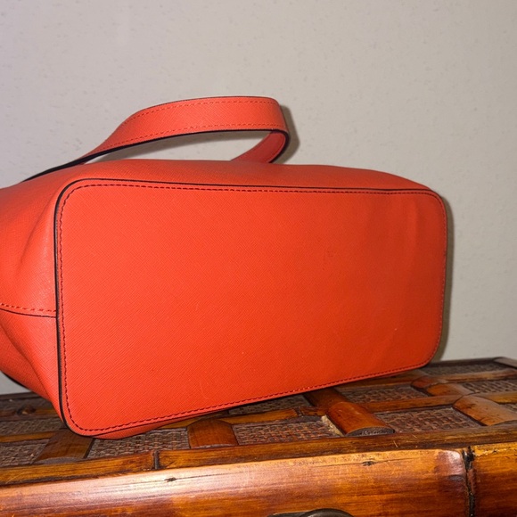 Calvin Klein Orange Saffiano Leather Tote Bag - Picture 6 of 16